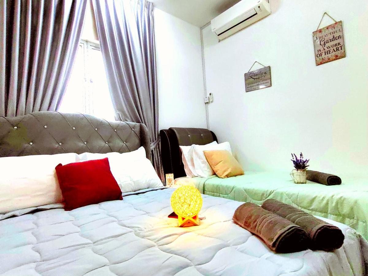 Alanis Residence 7 Pax @ Sepang Klia Kota Warisan Exteriér fotografie