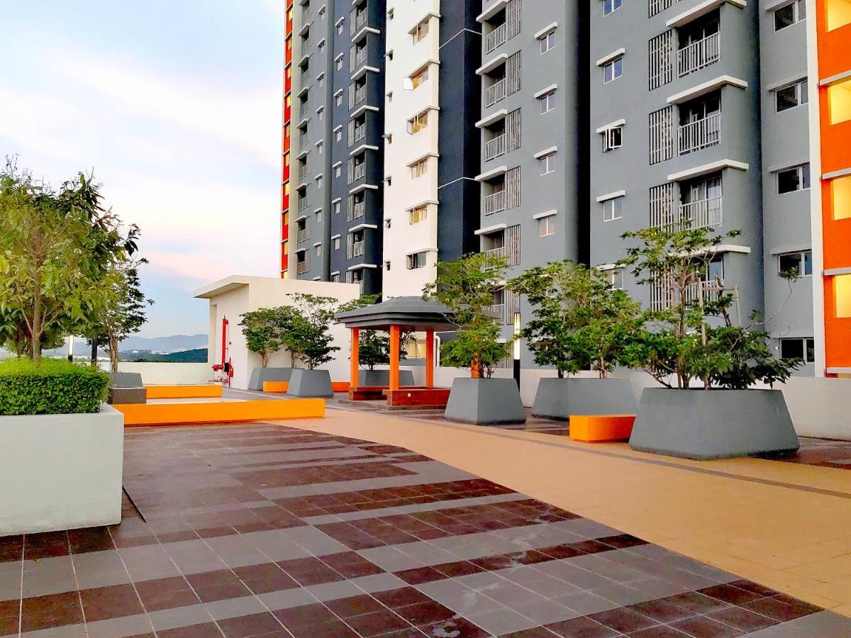 Alanis Residence 7 Pax @ Sepang Klia Kota Warisan Exteriér fotografie