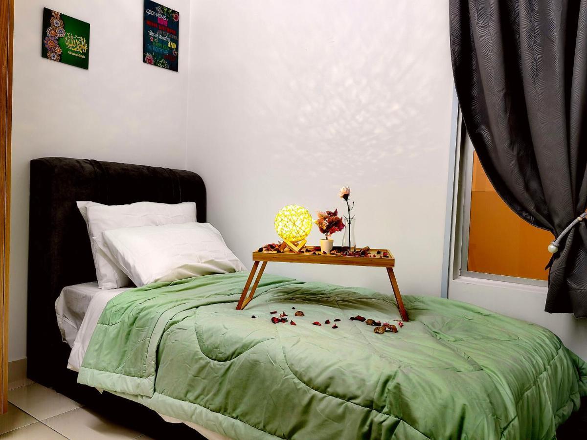 Alanis Residence 7 Pax @ Sepang Klia Kota Warisan Exteriér fotografie